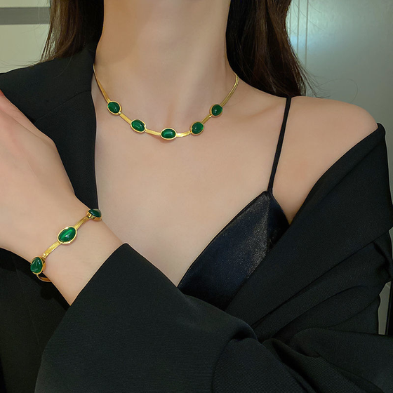 Emerald Halsband Armband
