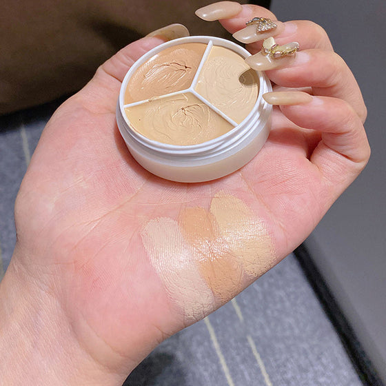 Tri-Color Concealer-palett för att täcka akneärr och mörka ringar