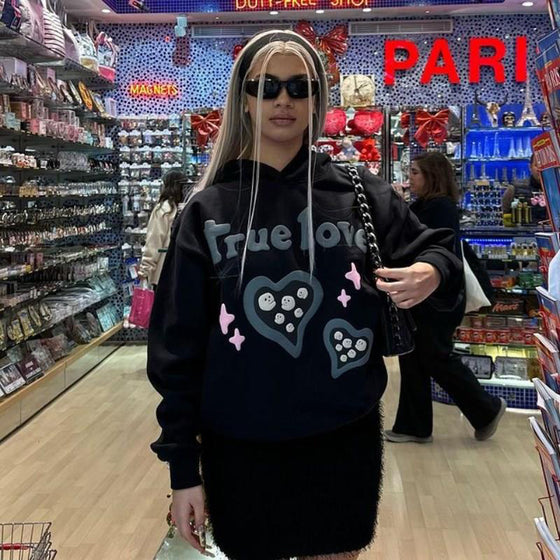 Huvtröja med pufftryck