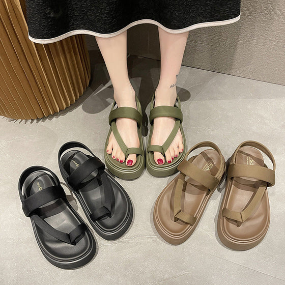 Bekväma snygga mångsidiga plattformssandaler för kvinnor