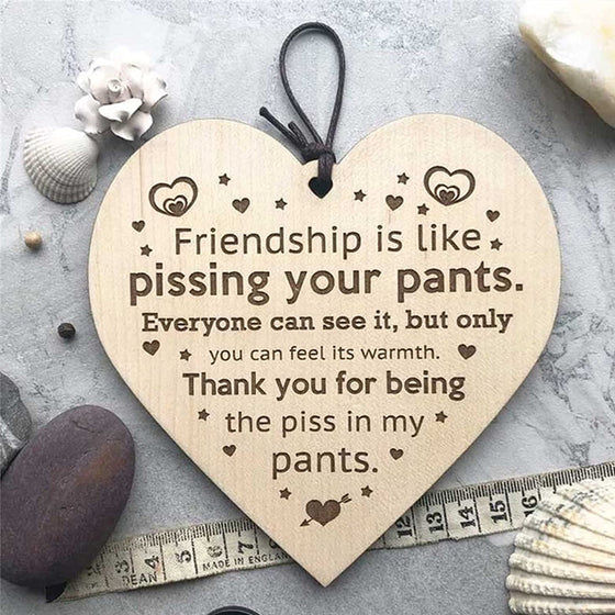 Vänskapdekorationer för julgran i trä