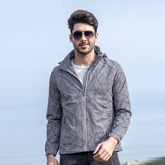 Vattentät och andningsbar jacka