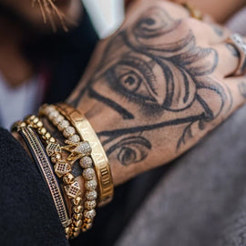 Armband i Fyra Delar av en Kronkombination av Zirkon