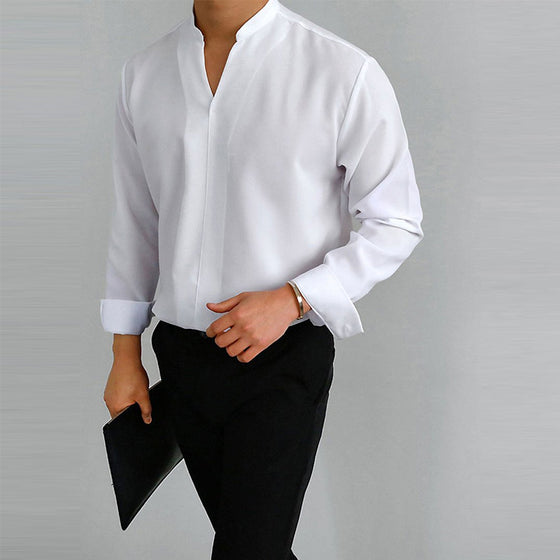 V-ringad enfärgad långärmad skjorta