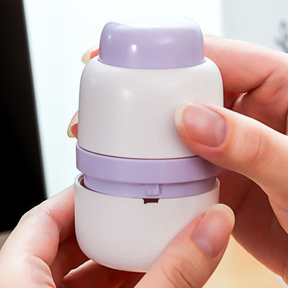 2 i 1 bärbar tablettklyvare och förvaringsbehållare