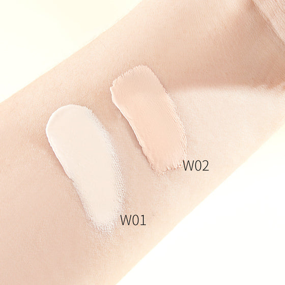 Lätt matt långvarig foundation