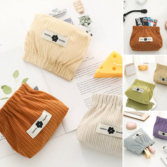 Organisatör för elastiska hårsnoddar i corduroy