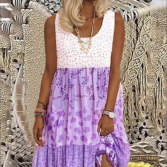 Ärmlös klänning med lappverktryck